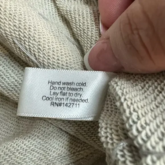 Eloquii Women's Pearl Embellished Heather Gray Sweatshirt NWT Size 22/24 - Picture 8 of 10